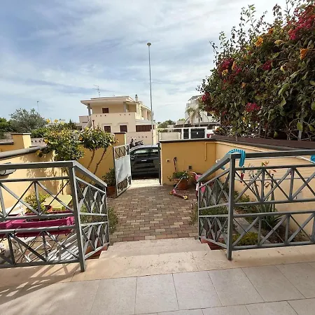 Machiavelli - Villetta Con Giardino - Baiaverde-Lido Apartment